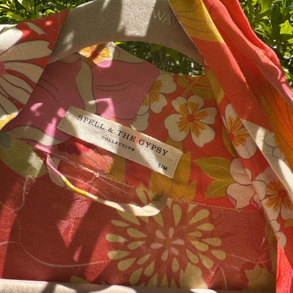 (RESERVE) Spell and the Gypsy Floral Tyler Kimono Robe with Pockets - Picture 6 of 7